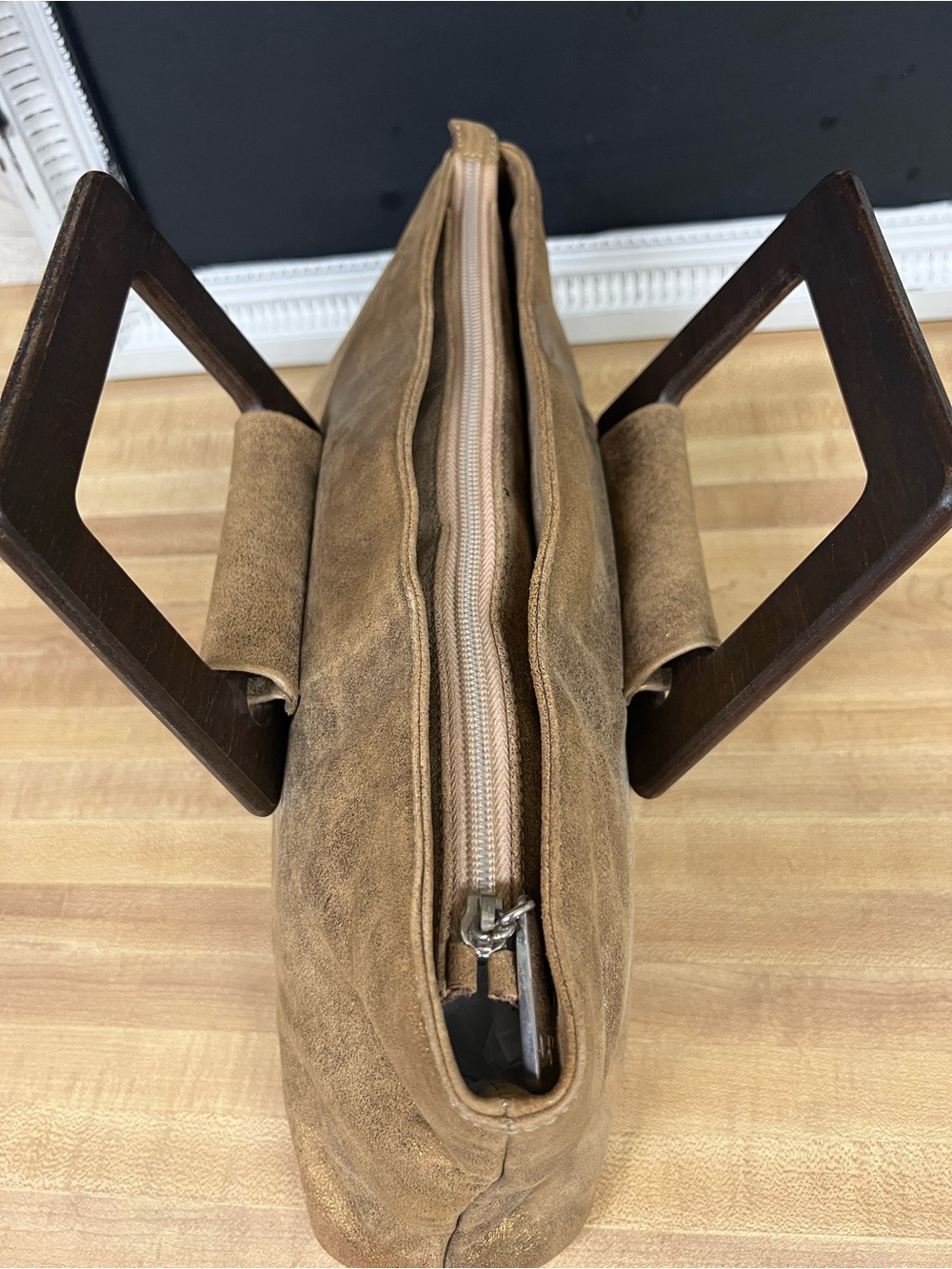 Couture Donald J Pliner Vintage Gold Leather Clutch with Wooden Handle - Picture 2 of 6